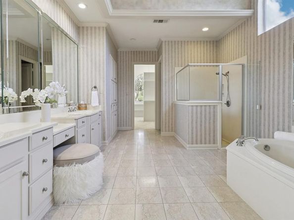 1403  Lands End Court , Southlake Texas 76092