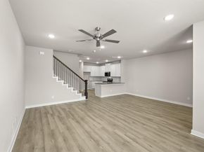 247  Wagon Spoke Way  18, Fort Worth Texas 76120
