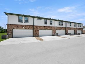 247  Wagon Spoke Way  18, Fort Worth Texas 76120