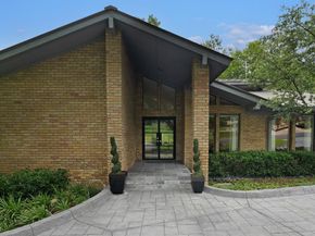 2005  Indian Creek Drive , Westover Hills Texas 76107