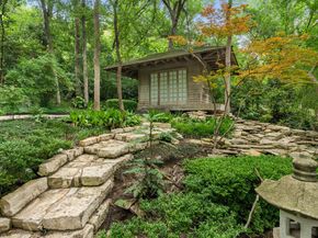 2005  Indian Creek Drive , Westover Hills Texas 76107