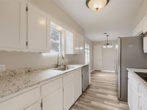 829  Poinsettia Drive , Lancaster Texas 75146