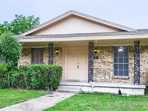 829  Poinsettia Drive , Lancaster Texas 75146