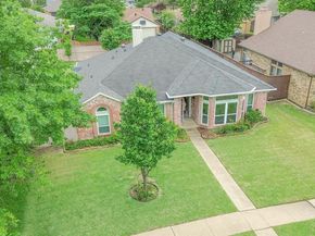 7114  Lo Chalmers Lane , Garland Texas 75043