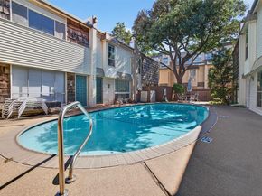 2702  Douglas Avenue  126, Dallas Texas 75219