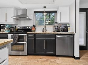 2702  Douglas Avenue  126, Dallas Texas 75219