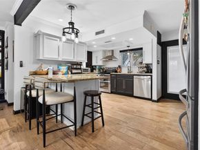 2702  Douglas Avenue  126, Dallas Texas 75219