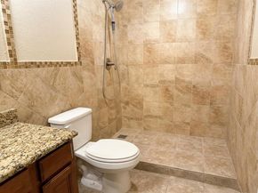 1522  Deepwood Drive , Garland Texas 75040