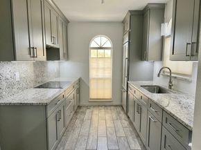 1522  Deepwood Drive , Garland Texas 75040