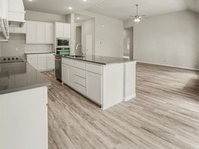 706  Alaina Drive , DeSoto Texas 75115