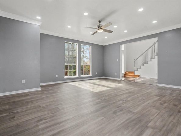 2406  Manchester Drive , Carrollton Texas 75006
