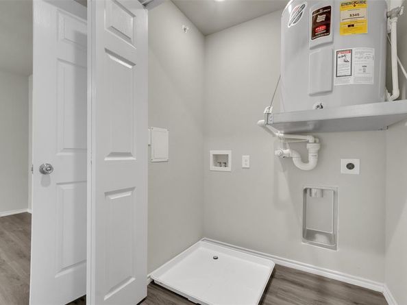 6108  Abrams Road  211, Dallas Texas 75231