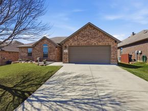 3709  Meadowtrail Lane , Denton Texas 76207