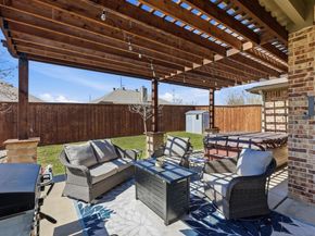 3709  Meadowtrail Lane , Denton Texas 76207