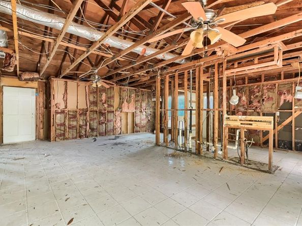2748  Running Brook Lane , Dallas Texas 75228