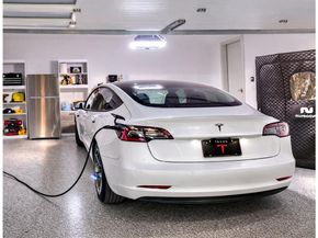 2651  Carmelita Street , Dallas Texas 75212