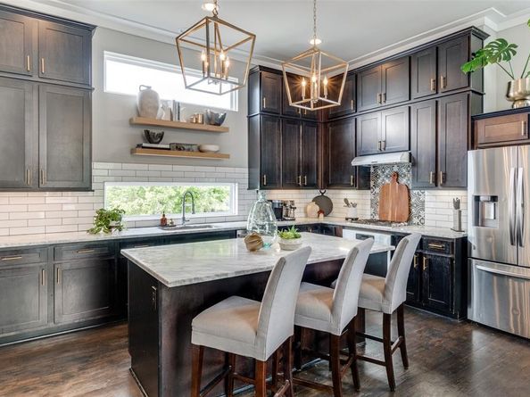 1922  Ashby Street  2D, Dallas Texas 75204