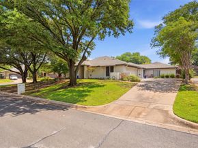 5744  Ledgestone Drive , Fort Worth Texas 76132