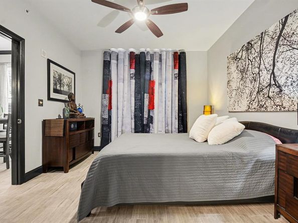 330  Las Colinas Boulevard  118, Irving Texas 75039