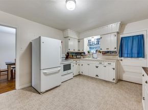 1313  Daisy Lane , Irving Texas 75061