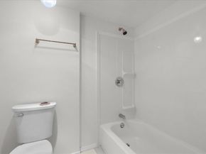3118  Roundtree Lane , Garland Texas 75044