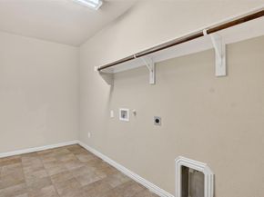 6132  Falls Lake Road , Fort Worth Texas 76179