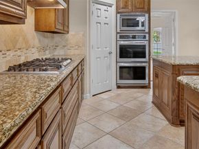 6132  Falls Lake Road , Fort Worth Texas 76179