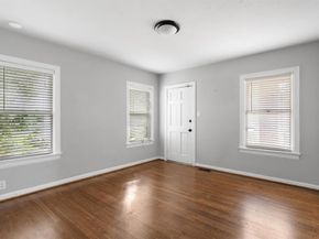 6131  Reiger Avenue , Dallas Texas 75214