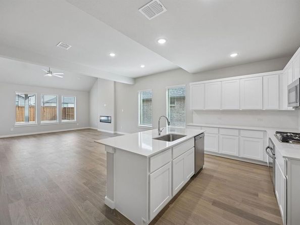 1449  Companero Street , Haslet Texas 76052