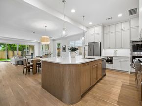 4606  Cowan Avenue , Dallas Texas 75209