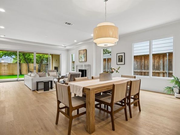 4606  Cowan Avenue , Dallas Texas 75209