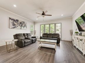 215  Idle Creek Lane , DeSoto Texas 75115