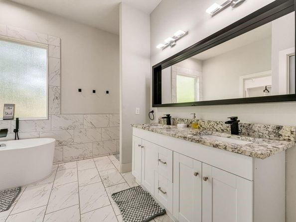215  Idle Creek Lane , DeSoto Texas 75115