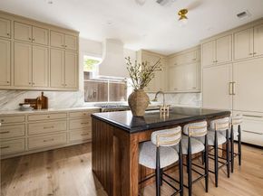 6954  La Vista Drive , Dallas Texas 75214
