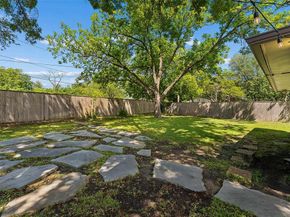 6735  Kingsbury Drive , Dallas Texas 75231