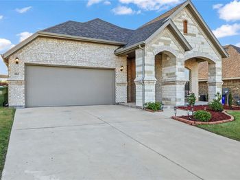 103  Woodlands Way 