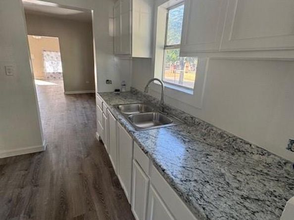 2206  Chestnut Avenue , Fort Worth Texas 76164