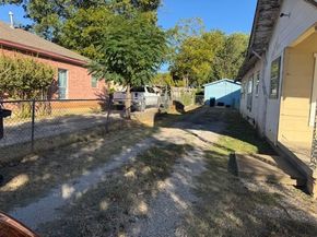 2206  Chestnut Avenue , Fort Worth Texas 76164