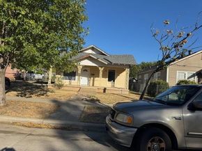 2206  Chestnut Avenue , Fort Worth Texas 76164