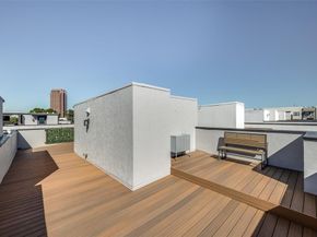 3816  Roseland Avenue  C200, Dallas Texas 75204