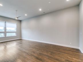 3816  Roseland Avenue  C200, Dallas Texas 75204