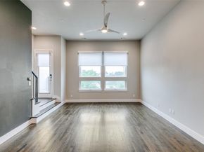 3816  Roseland Avenue  C200, Dallas Texas 75204