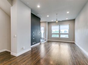 3816  Roseland Avenue  C200, Dallas Texas 75204