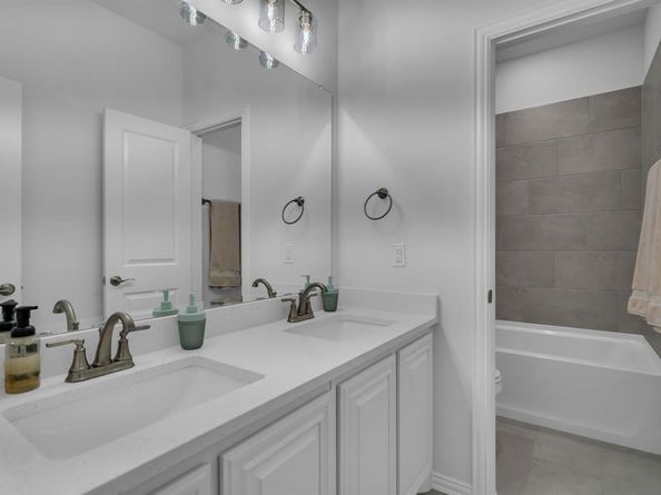 5400  Bardwell Drive , Denton Texas 76226