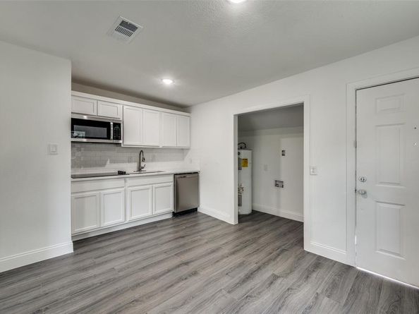 3712  Knox Street , Fort Worth Texas 76119