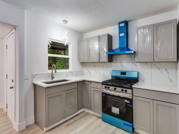 3917  Valentine Street , Fort Worth Texas 76107