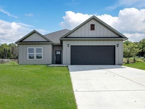 432  Wilshire Avenue , Azle Texas 76020