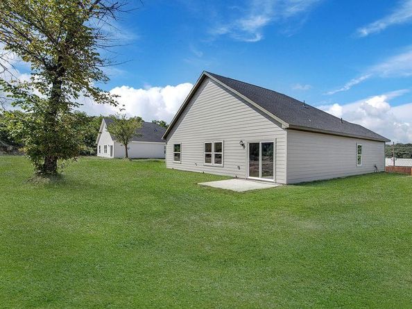 432  Wilshire Avenue , Azle Texas 76020