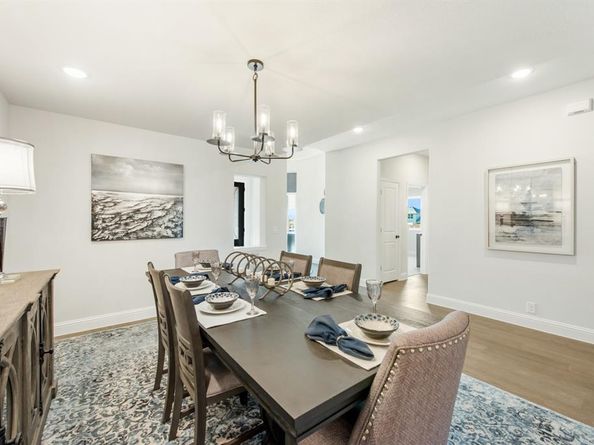 929  Eisley Drive , DeSoto Texas 75115