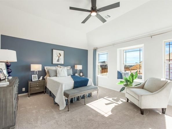 929  Eisley Drive , DeSoto Texas 75115